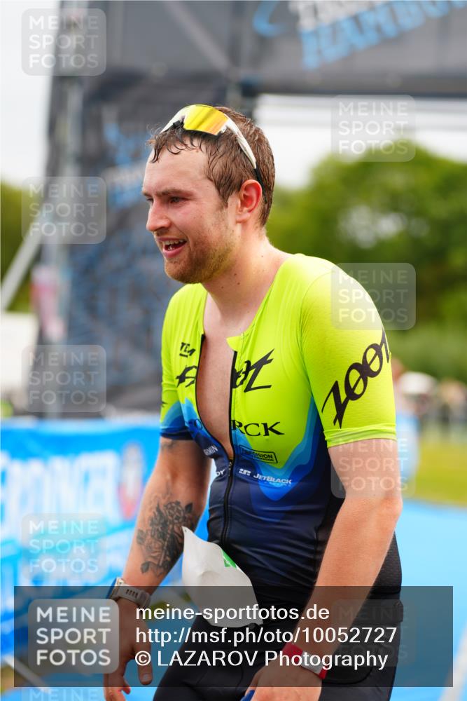 30.08.2026 - Elbe Triathlon Hamburg LAZAROV Photography http://msf.ph/oto/10052727 30.08.2026 10:46:59 Ziel  meine-sportfotos.de