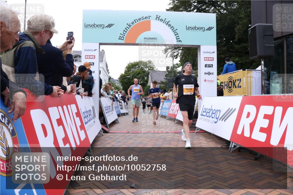30.08.2026 - Blankeneser Heldenlauf Lena Gebhardt http://msf.ph/oto/10052758 30.08.2026 12:02:58 Ziel 2068, 2113, 2191, 2337, 2408, 2414, 2573, 2878 meine-sportfotos.de