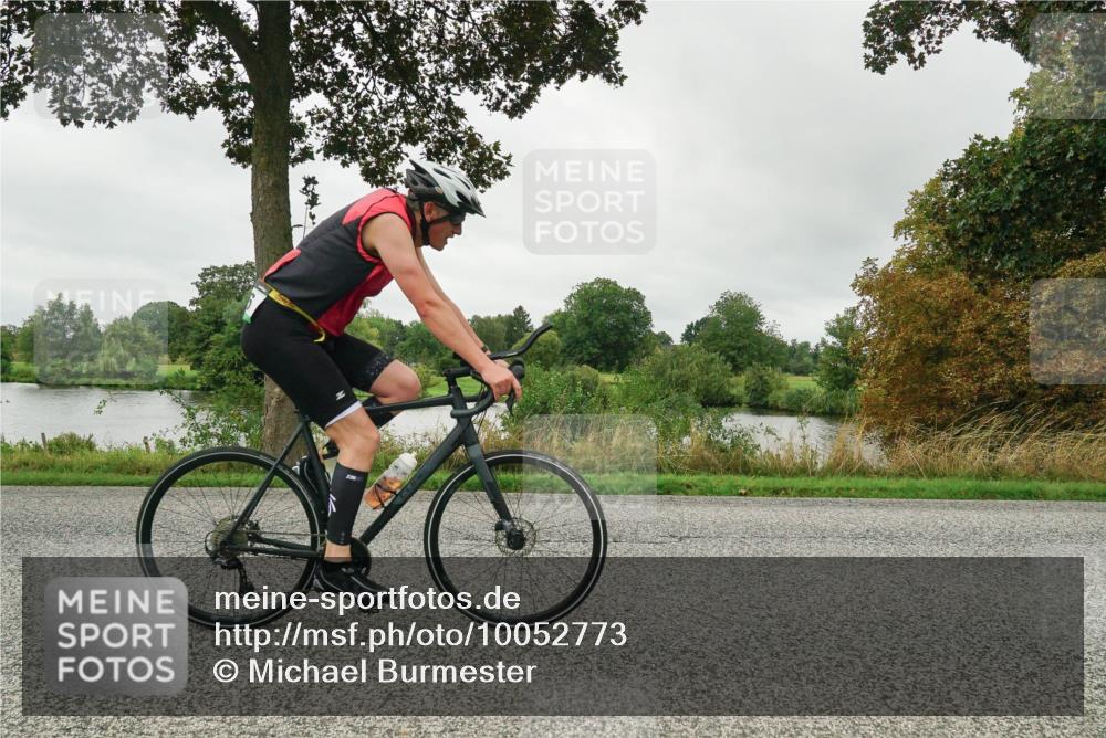 30.08.2026 - Elbe Triathlon Hamburg Michael Burmester http://msf.ph/oto/10052773 30.08.2026 10:16:22 Radfahren 409, 548, 650, 726, 790, 863 meine-sportfotos.de