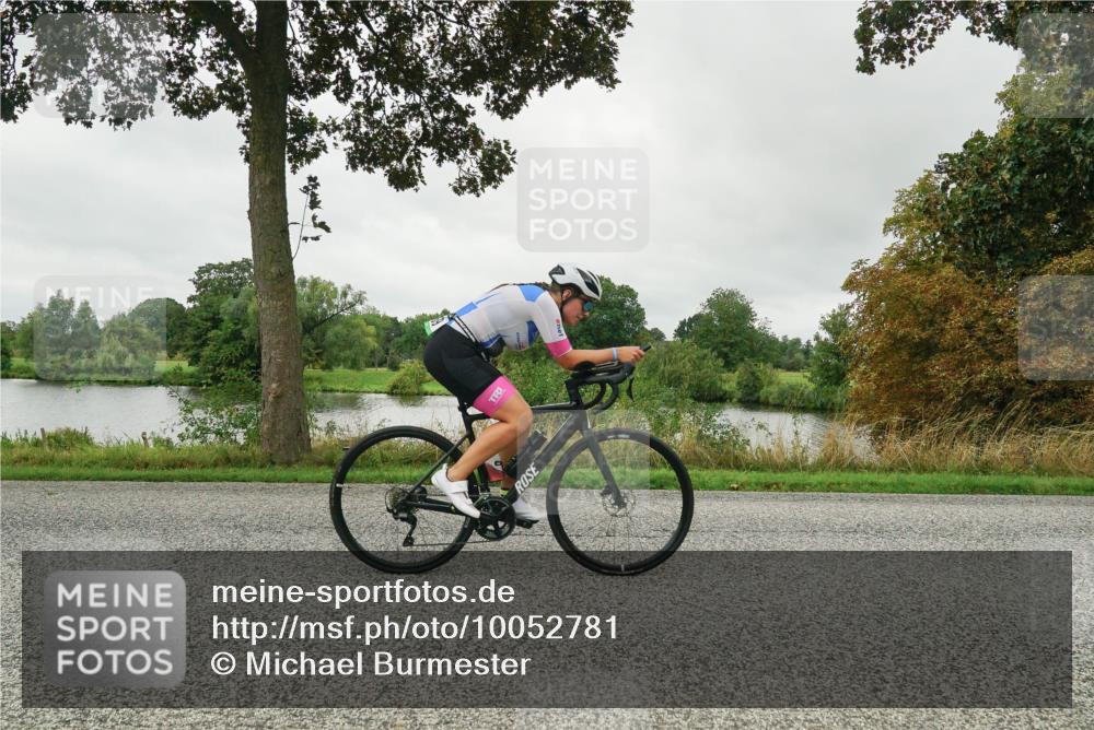 30.08.2026 - Elbe Triathlon Hamburg Michael Burmester http://msf.ph/oto/10052781 30.08.2026 10:16:31 Radfahren 650, 820, 869 meine-sportfotos.de