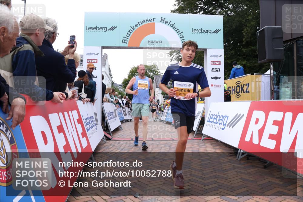 30.08.2026 - Blankeneser Heldenlauf Lena Gebhardt http://msf.ph/oto/10052788 30.08.2026 12:03:00 Ziel 2033, 2068, 2113, 2167, 2191, 2337, 2408, 2414, 2878 meine-sportfotos.de