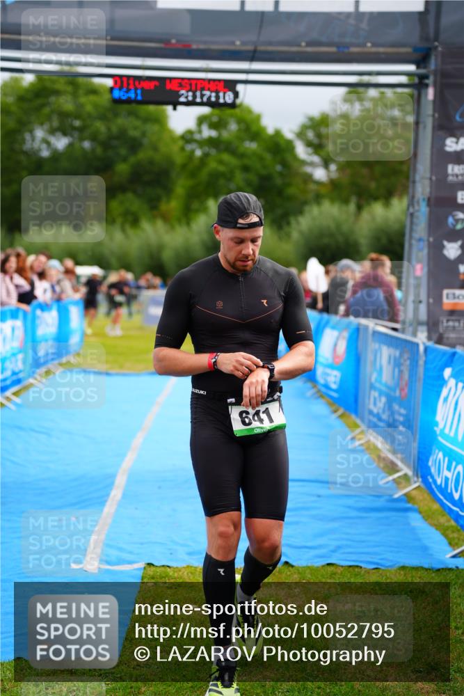 30.08.2026 - Elbe Triathlon Hamburg LAZAROV Photography http://msf.ph/oto/10052795 30.08.2026 10:47:10 Ziel 334, 641 meine-sportfotos.de