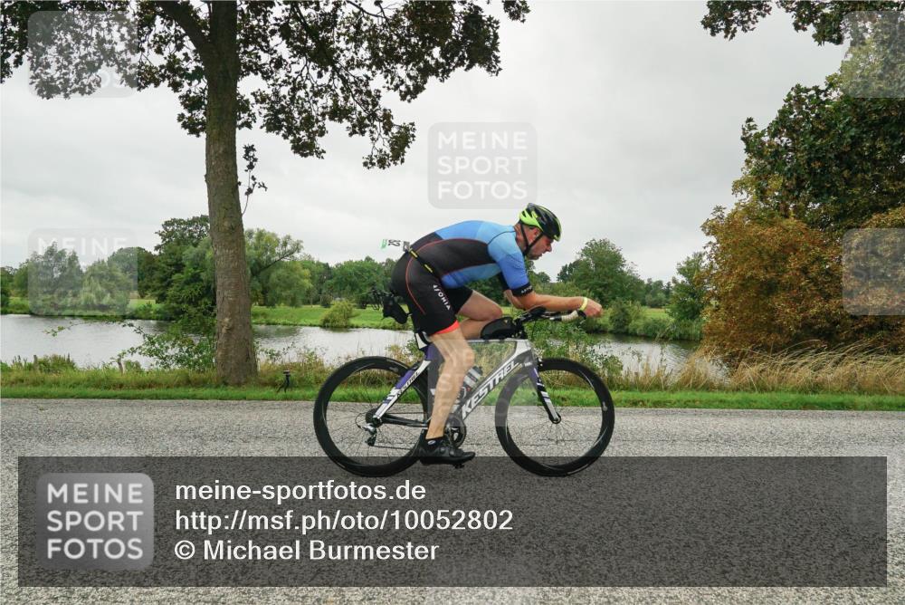 30.08.2026 - Elbe Triathlon Hamburg Michael Burmester http://msf.ph/oto/10052802 30.08.2026 10:17:02 Radfahren 681, 782 meine-sportfotos.de
