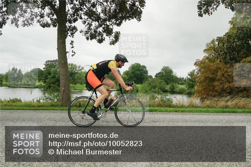 30.08.2026 - Elbe Triathlon Hamburg Michael Burmester http://msf.ph/oto/10052823 30.08.2026 10:17:23 Radfahren 558, 596, 620, 636, 662 meine-sportfotos.de