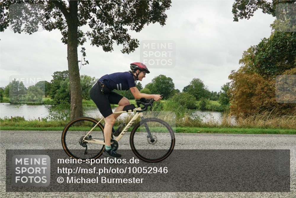 30.08.2026 - Elbe Triathlon Hamburg Michael Burmester http://msf.ph/oto/10052946 30.08.2026 10:20:28 Radfahren 659, 798, 857, 862, 873 meine-sportfotos.de