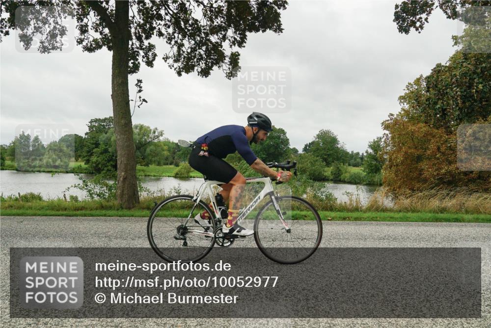 30.08.2026 - Elbe Triathlon Hamburg Michael Burmester http://msf.ph/oto/10052977 30.08.2026 10:21:11 Radfahren 553, 635, 703, 786, 805 meine-sportfotos.de