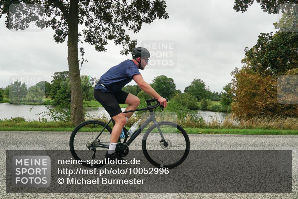 30.08.2026 - Elbe Triathlon Hamburg Michael Burmester http://msf.ph/oto/10052996 30.08.2026 10:21:33 Radfahren 589 meine-sportfotos.de