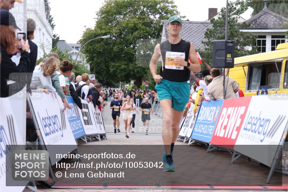 30.08.2026 - Blankeneser Heldenlauf Lena Gebhardt http://msf.ph/oto/10053042 30.08.2026 12:03:30 Ziel 2759, 2836 meine-sportfotos.de