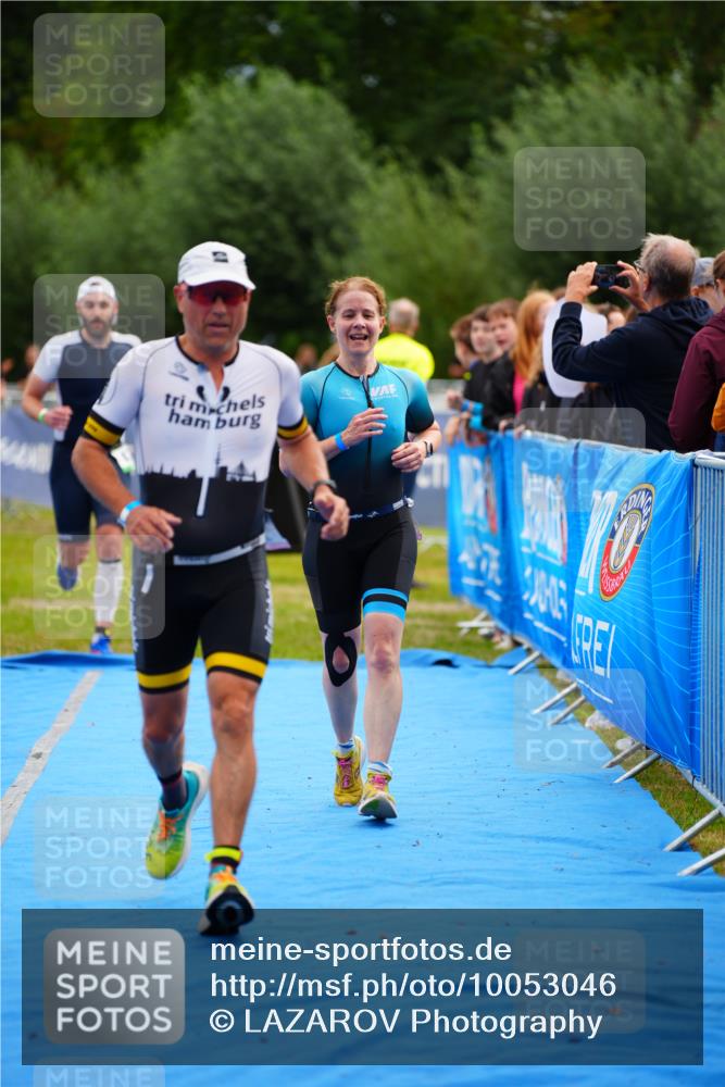 30.08.2026 - Elbe Triathlon Hamburg LAZAROV Photography http://msf.ph/oto/10053046 30.08.2026 10:48:26 Ziel 274, 361, 470 meine-sportfotos.de