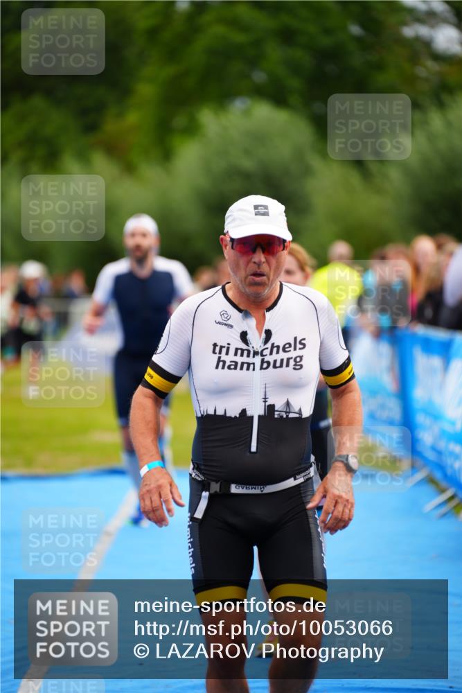 30.08.2026 - Elbe Triathlon Hamburg LAZAROV Photography http://msf.ph/oto/10053066 30.08.2026 10:48:27 Ziel 274, 361, 470 meine-sportfotos.de