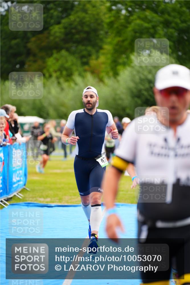 30.08.2026 - Elbe Triathlon Hamburg LAZAROV Photography http://msf.ph/oto/10053070 30.08.2026 10:48:28 Ziel 274, 361, 470 meine-sportfotos.de