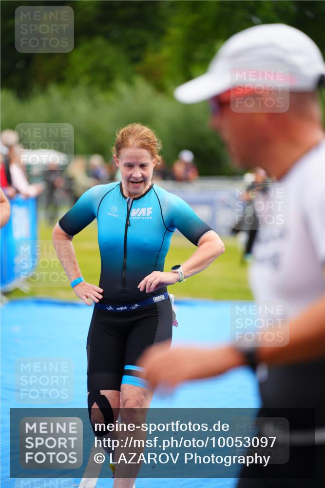 30.08.2026 - Elbe Triathlon Hamburg LAZAROV Photography http://msf.ph/oto/10053097 30.08.2026 10:48:30 Ziel 274, 320, 361, 470 meine-sportfotos.de