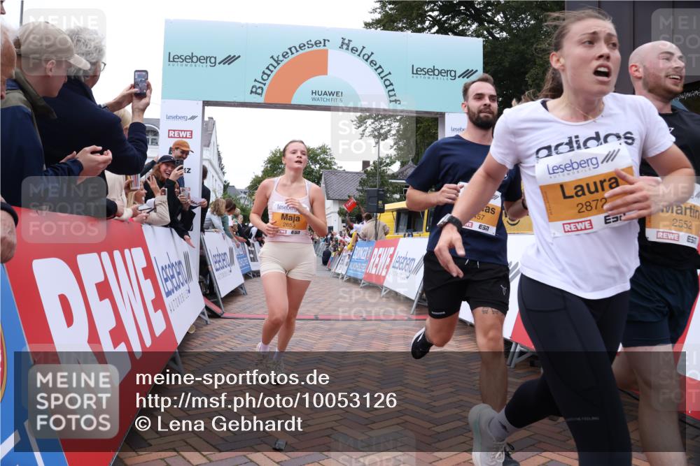 30.08.2026 - Blankeneser Heldenlauf Lena Gebhardt http://msf.ph/oto/10053126 30.08.2026 12:03:36 Ziel 2457, 2552, 2653, 2759, 2836, 2872 meine-sportfotos.de