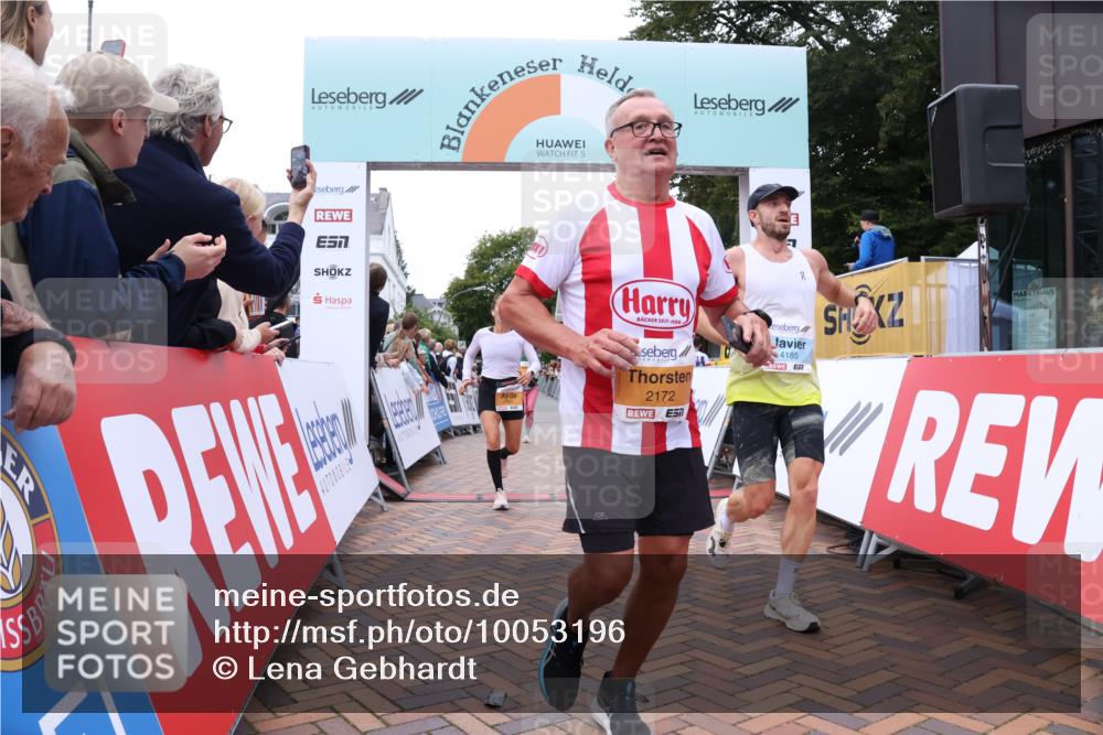30.08.2026 - Blankeneser Heldenlauf Lena Gebhardt http://msf.ph/oto/10053196 30.08.2026 12:03:49 Ziel 2172, 2281, 2444, 2767, 2768, 4185 meine-sportfotos.de