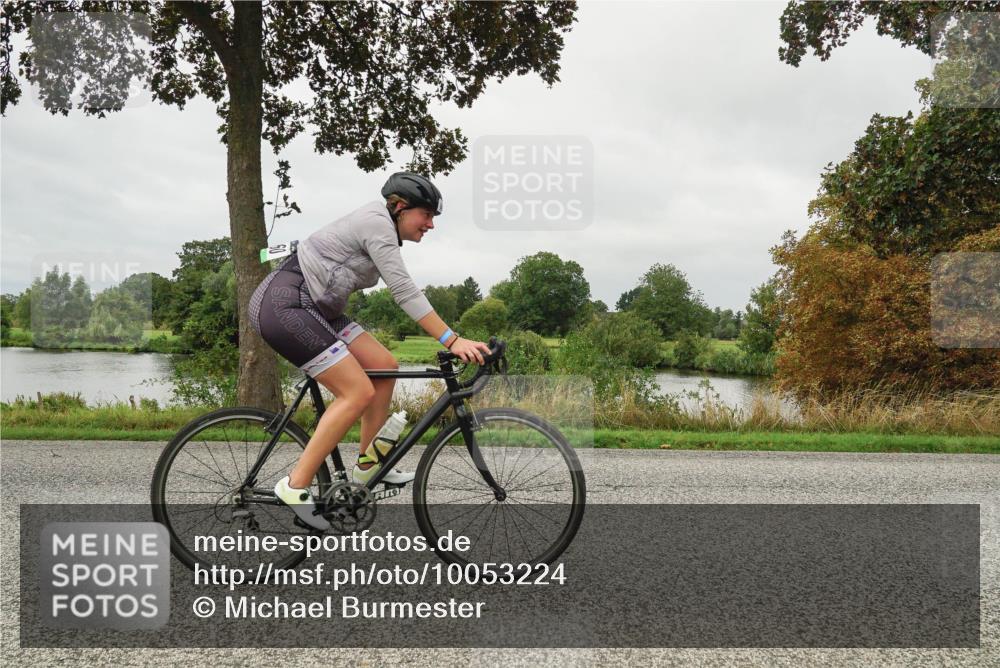 30.08.2026 - Elbe Triathlon Hamburg Michael Burmester http://msf.ph/oto/10053224 30.08.2026 10:27:21 Radfahren 860, 861, 965 meine-sportfotos.de