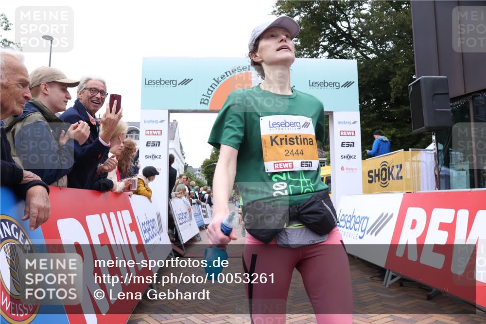 30.08.2026 - Blankeneser Heldenlauf Lena Gebhardt http://msf.ph/oto/10053261 30.08.2026 12:03:55 Ziel 2172, 2281, 2444, 2460, 2682, 4174, 4185 meine-sportfotos.de