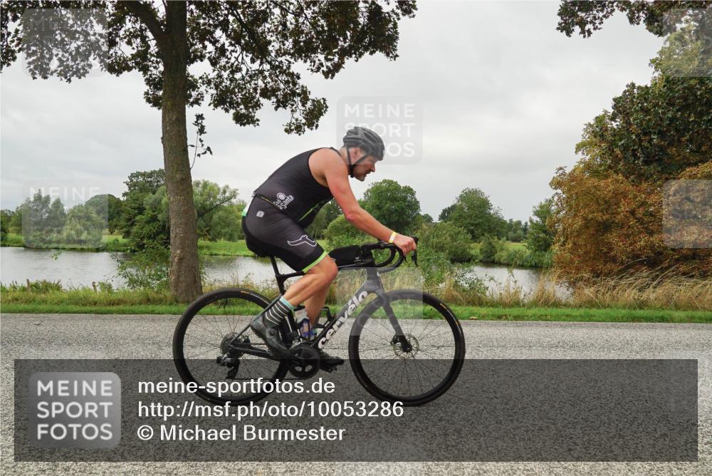 30.08.2026 - Elbe Triathlon Hamburg Michael Burmester http://msf.ph/oto/10053286 30.08.2026 10:28:20 Radfahren 570, 742, 757 meine-sportfotos.de