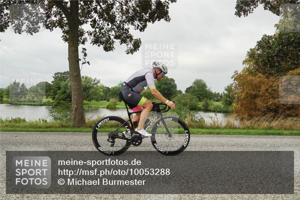30.08.2026 - Elbe Triathlon Hamburg Michael Burmester http://msf.ph/oto/10053288 30.08.2026 10:28:23 Radfahren 742, 757, 979 meine-sportfotos.de