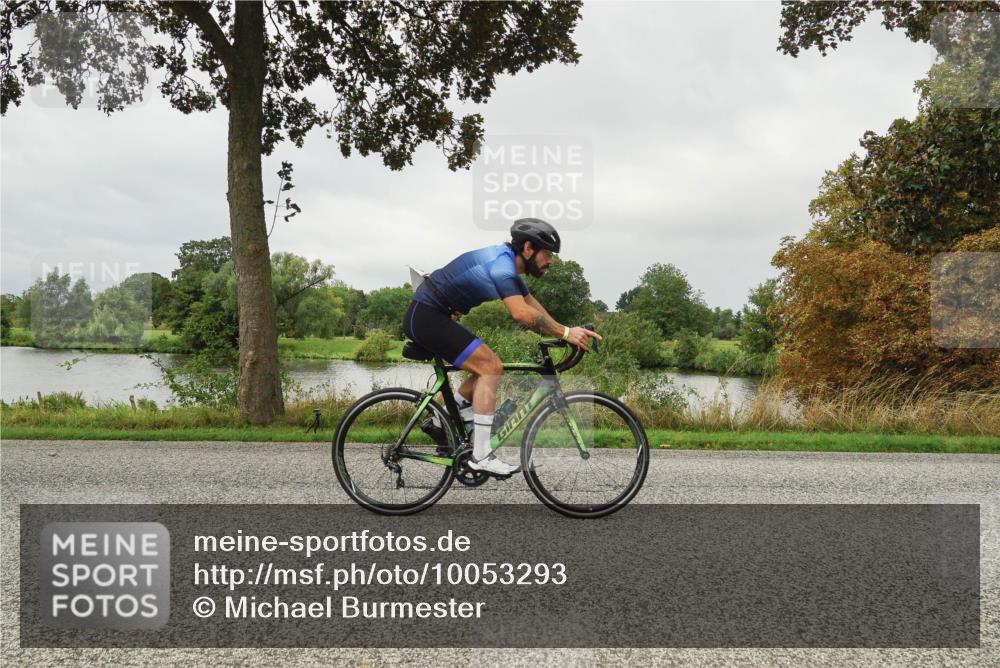 30.08.2026 - Elbe Triathlon Hamburg Michael Burmester http://msf.ph/oto/10053293 30.08.2026 10:28:31 Radfahren 395, 714, 789, 843, 854, 896, 979 meine-sportfotos.de