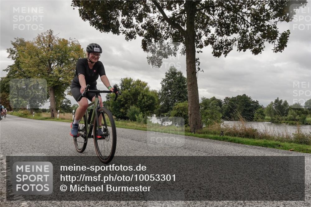 30.08.2026 - Elbe Triathlon Hamburg Michael Burmester http://msf.ph/oto/10053301 30.08.2026 10:46:48 Radfahren 797, 838, 925, 1058, 1154, 1227 meine-sportfotos.de