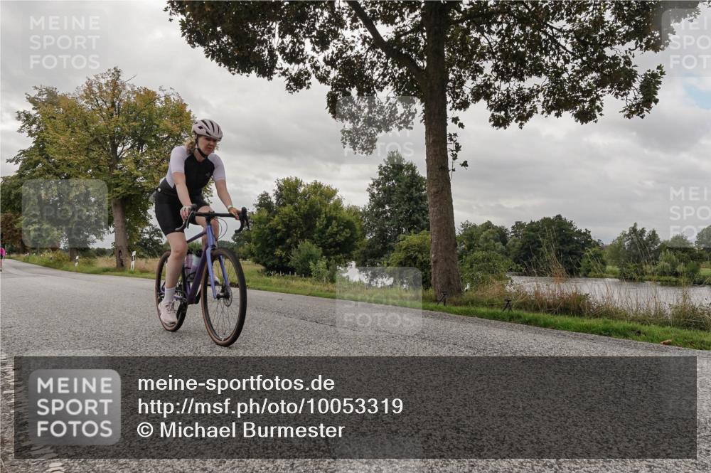 30.08.2026 - Elbe Triathlon Hamburg Michael Burmester http://msf.ph/oto/10053319 30.08.2026 10:47:10 Radfahren 518, 859, 896, 906, 923, 980, 997 meine-sportfotos.de