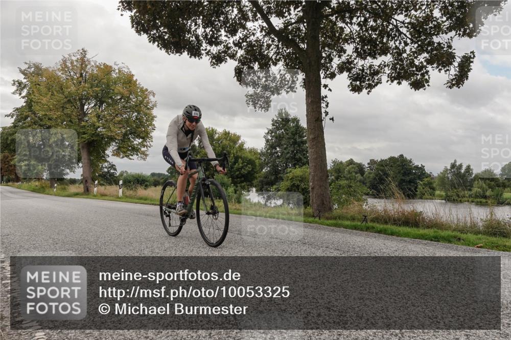 30.08.2026 - Elbe Triathlon Hamburg Michael Burmester http://msf.ph/oto/10053325 30.08.2026 10:47:17 Radfahren 840, 859, 896, 1322 meine-sportfotos.de