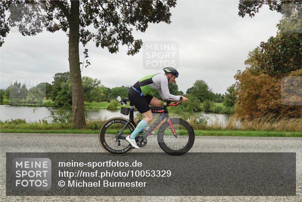 30.08.2026 - Elbe Triathlon Hamburg Michael Burmester http://msf.ph/oto/10053329 30.08.2026 10:28:50 Radfahren 1093, 1097 meine-sportfotos.de