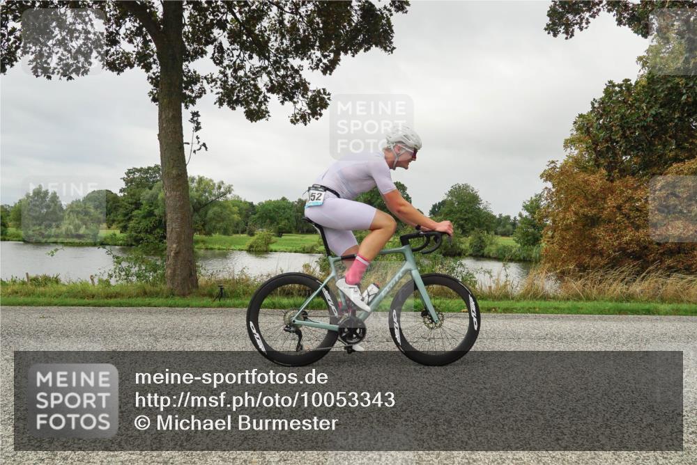 30.08.2026 - Elbe Triathlon Hamburg Michael Burmester http://msf.ph/oto/10053343 30.08.2026 10:29:09 Radfahren 858, 923, 1052 meine-sportfotos.de