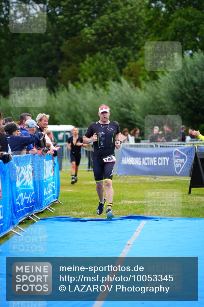30.08.2026 - Elbe Triathlon Hamburg LAZAROV Photography http://msf.ph/oto/10053345 30.08.2026 10:51:04 Ziel 285, 532, 567 meine-sportfotos.de