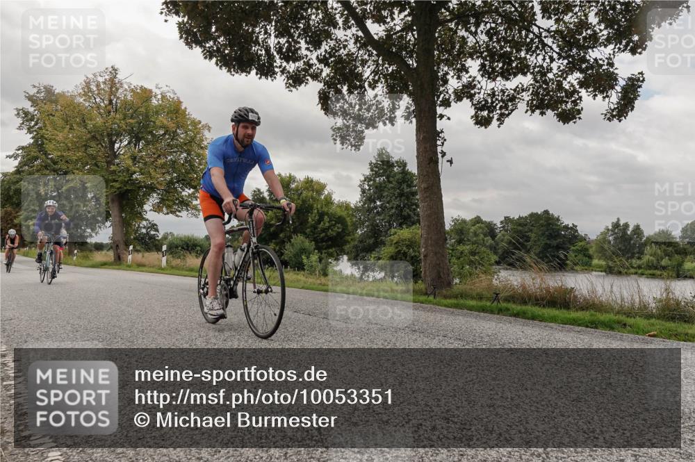 30.08.2026 - Elbe Triathlon Hamburg Michael Burmester http://msf.ph/oto/10053351 30.08.2026 10:47:41 Radfahren 808, 983, 1027, 1076, 1120, 1207 meine-sportfotos.de