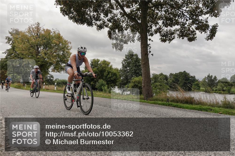 30.08.2026 - Elbe Triathlon Hamburg Michael Burmester http://msf.ph/oto/10053362 30.08.2026 10:47:47 Radfahren 808, 926, 934, 1013, 1076 meine-sportfotos.de