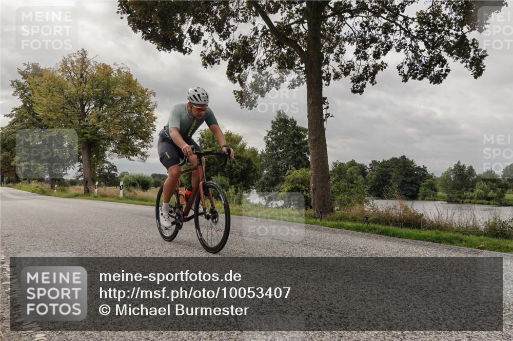 30.08.2026 - Elbe Triathlon Hamburg Michael Burmester http://msf.ph/oto/10053407 30.08.2026 10:48:09 Radfahren 836, 891, 1035, 1156 meine-sportfotos.de