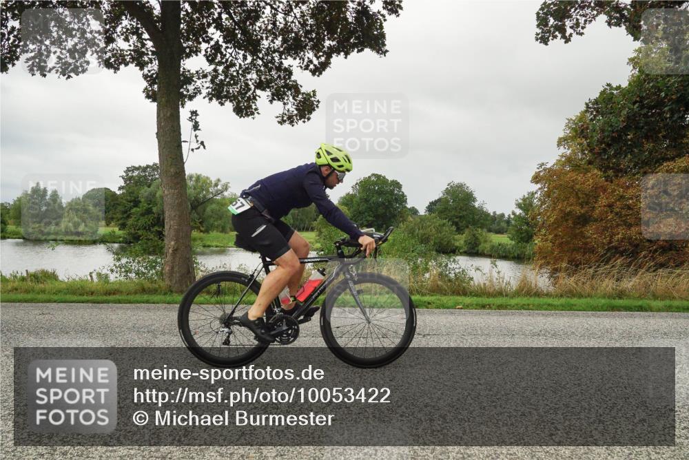 30.08.2026 - Elbe Triathlon Hamburg Michael Burmester http://msf.ph/oto/10053422 30.08.2026 10:30:25 Radfahren 657, 898, 1088 meine-sportfotos.de