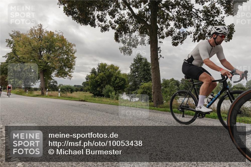 30.08.2026 - Elbe Triathlon Hamburg Michael Burmester http://msf.ph/oto/10053438 30.08.2026 10:48:25 Radfahren 957, 958, 1059, 1102, 1142, 1174, 1308, 1318 meine-sportfotos.de