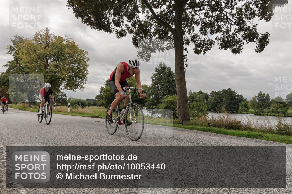 30.08.2026 - Elbe Triathlon Hamburg Michael Burmester http://msf.ph/oto/10053440 30.08.2026 10:48:27 Radfahren 957, 1059, 1102, 1142, 1148, 1174, 1209, 1308, 1318 meine-sportfotos.de