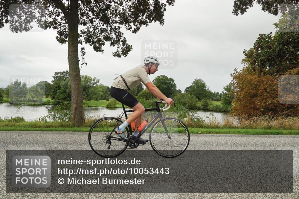 30.08.2026 - Elbe Triathlon Hamburg Michael Burmester http://msf.ph/oto/10053443 30.08.2026 10:30:40 Radfahren 604, 780, 838, 872, 907, 926, 984, 1037, 1061 meine-sportfotos.de