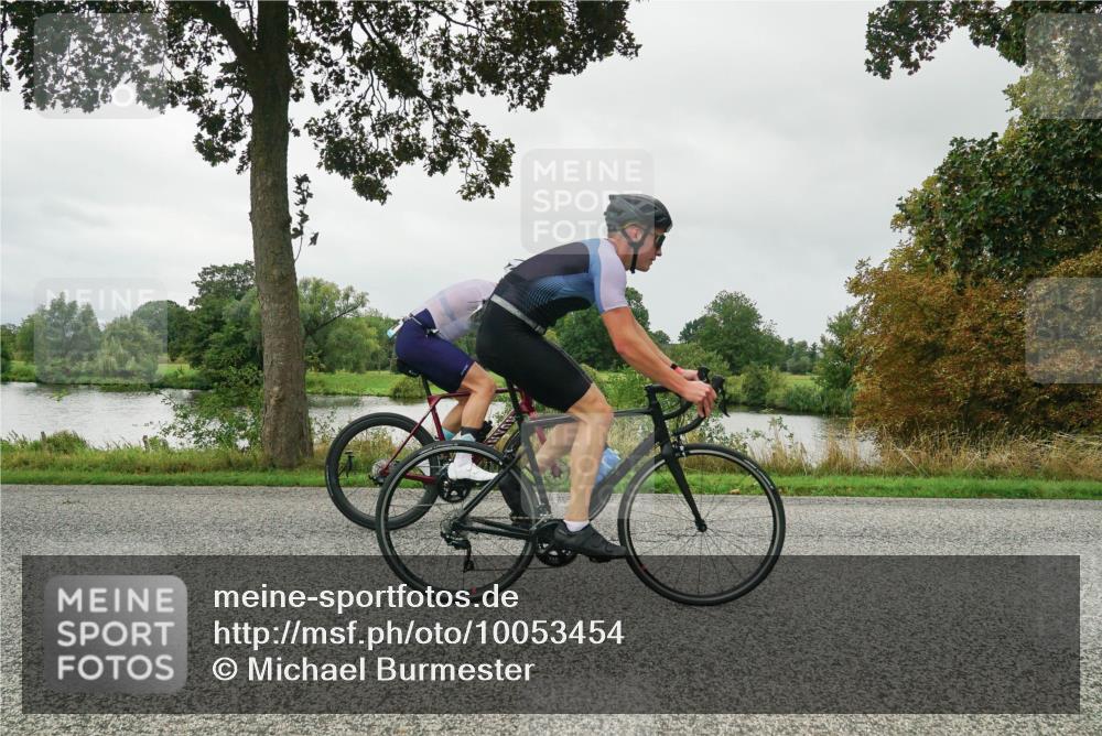 30.08.2026 - Elbe Triathlon Hamburg Michael Burmester http://msf.ph/oto/10053454 30.08.2026 10:30:47 Radfahren 926, 1037, 1061 meine-sportfotos.de