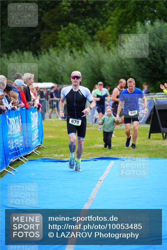 30.08.2026 - Elbe Triathlon Hamburg LAZAROV Photography http://msf.ph/oto/10053485 30.08.2026 10:51:30 Ziel 446, 670 meine-sportfotos.de