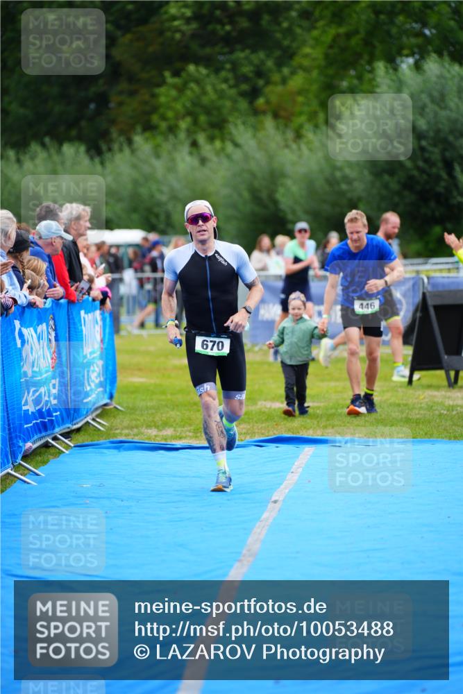 30.08.2026 - Elbe Triathlon Hamburg LAZAROV Photography http://msf.ph/oto/10053488 30.08.2026 10:51:30 Ziel 446, 670 meine-sportfotos.de