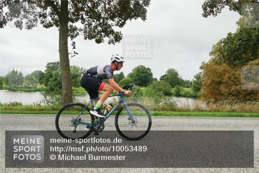 30.08.2026 - Elbe Triathlon Hamburg Michael Burmester http://msf.ph/oto/10053489 30.08.2026 10:31:35 Radfahren 788, 934, 954, 957, 1000, 1013, 1057, 1058, 1076 meine-sportfotos.de