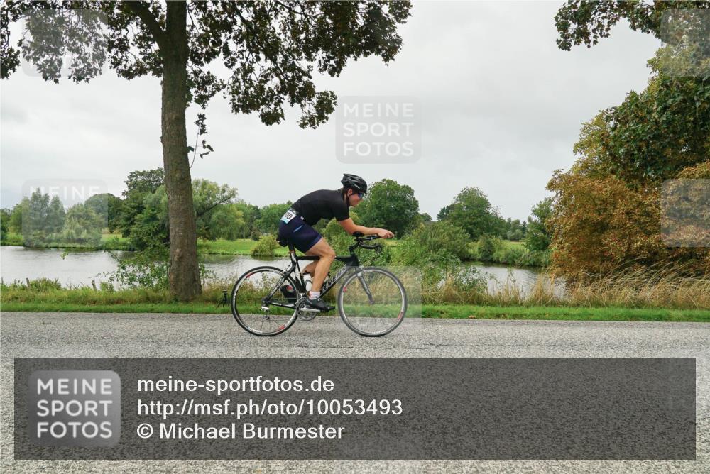 30.08.2026 - Elbe Triathlon Hamburg Michael Burmester http://msf.ph/oto/10053493 30.08.2026 10:31:37 Radfahren 710, 788, 934, 954, 957, 1000, 1013, 1057, 1058, 1076 meine-sportfotos.de