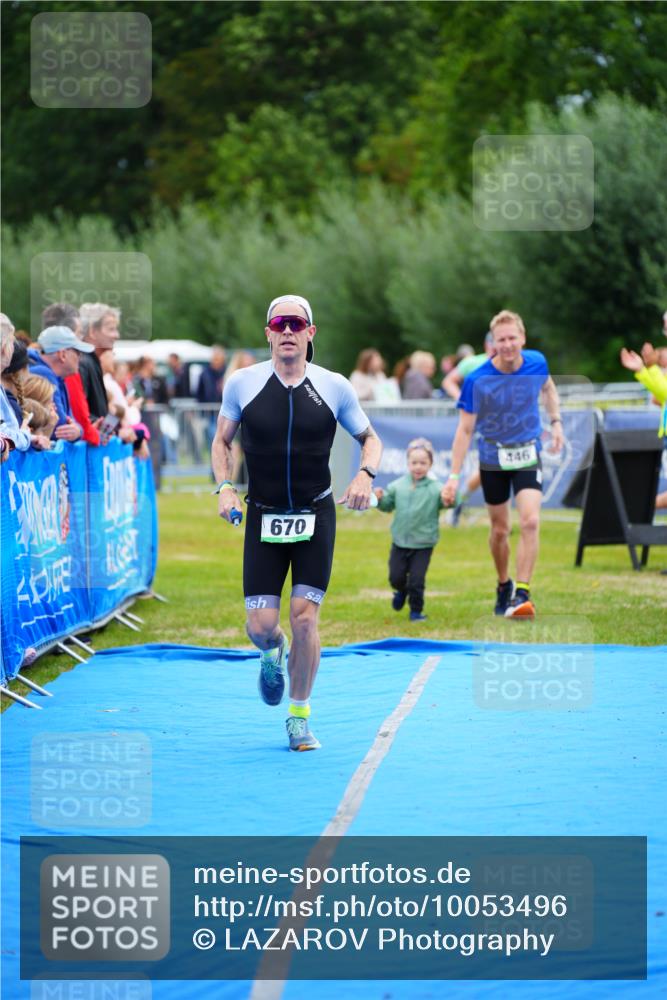 30.08.2026 - Elbe Triathlon Hamburg LAZAROV Photography http://msf.ph/oto/10053496 30.08.2026 10:51:30 Ziel 446, 670 meine-sportfotos.de