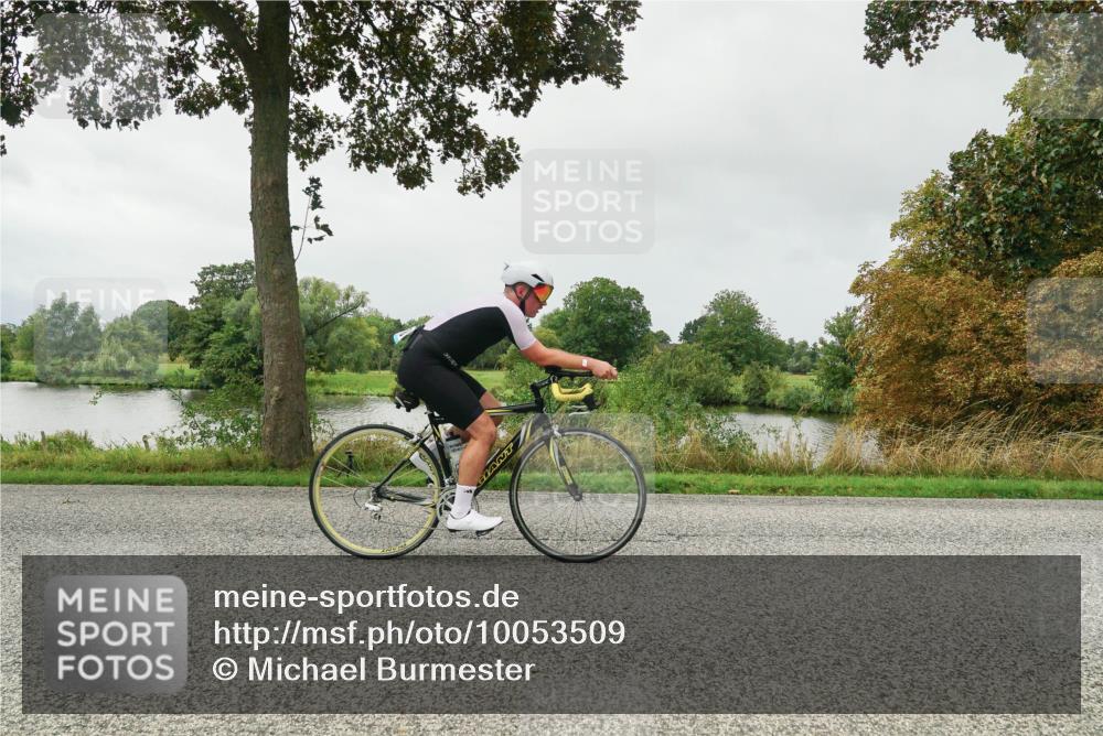 30.08.2026 - Elbe Triathlon Hamburg Michael Burmester http://msf.ph/oto/10053509 30.08.2026 10:31:42 Radfahren 710, 788, 934, 1057, 1058, 1111 meine-sportfotos.de