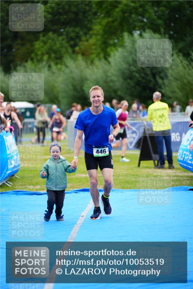 30.08.2026 - Elbe Triathlon Hamburg LAZAROV Photography http://msf.ph/oto/10053519 30.08.2026 10:51:34 Ziel 446, 670 meine-sportfotos.de