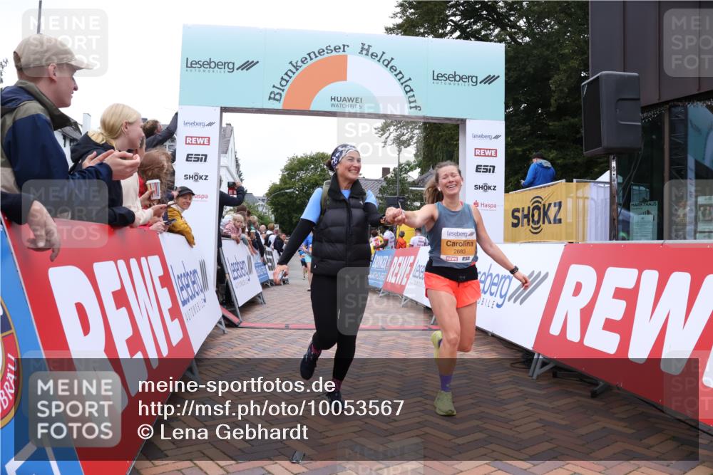 30.08.2026 - Blankeneser Heldenlauf Lena Gebhardt http://msf.ph/oto/10053567 30.08.2026 12:04:32 Ziel 2285, 2683, 2758, 4125 meine-sportfotos.de