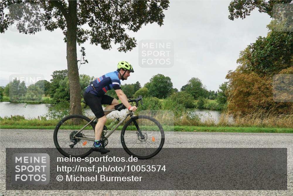 30.08.2026 - Elbe Triathlon Hamburg Michael Burmester http://msf.ph/oto/10053574 30.08.2026 10:32:50 Radfahren 538, 943, 953, 991, 1049, 1070 meine-sportfotos.de