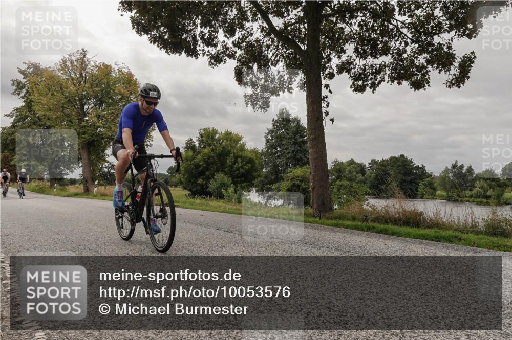 30.08.2026 - Elbe Triathlon Hamburg Michael Burmester http://msf.ph/oto/10053576 30.08.2026 10:50:31 Radfahren 897, 999, 1044, 1069, 1255, 1269, 1319 meine-sportfotos.de