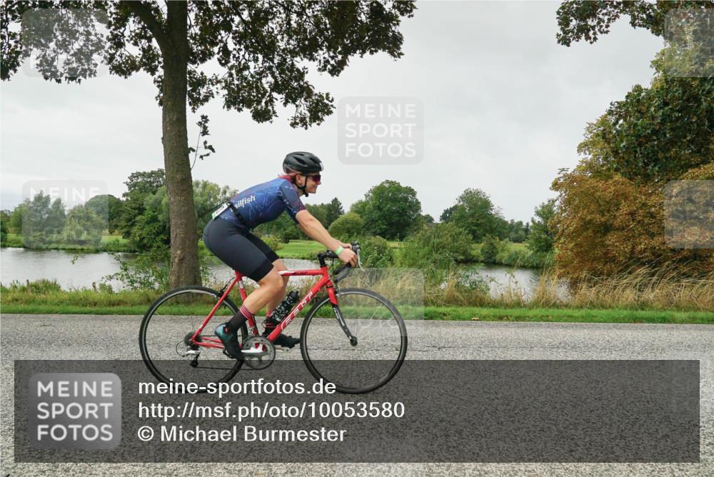30.08.2026 - Elbe Triathlon Hamburg Michael Burmester http://msf.ph/oto/10053580 30.08.2026 10:32:54 Radfahren 538, 863, 943, 953, 991, 1070 meine-sportfotos.de