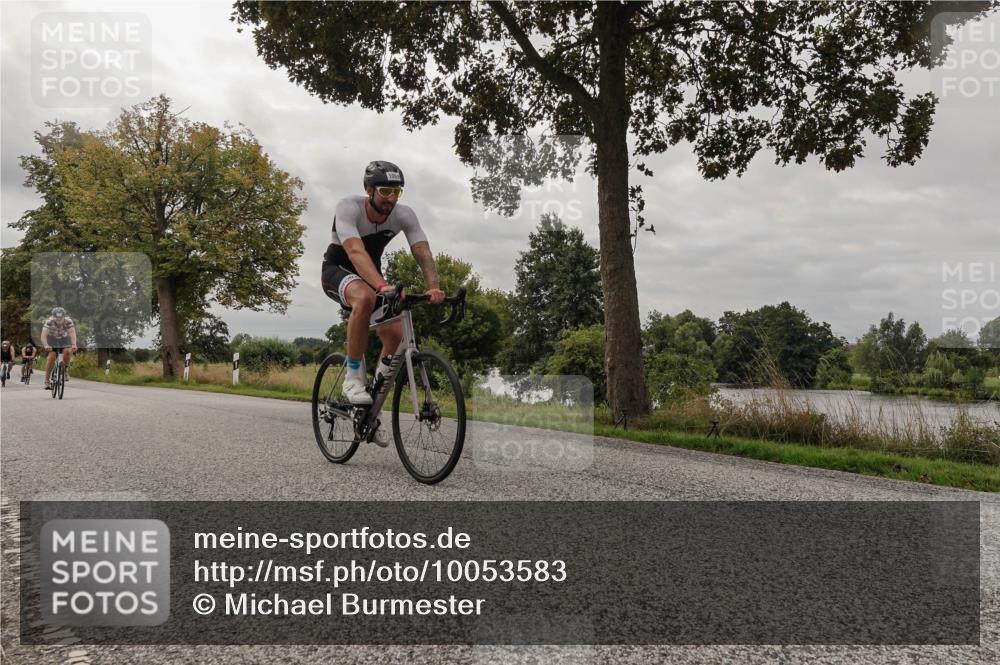 30.08.2026 - Elbe Triathlon Hamburg Michael Burmester http://msf.ph/oto/10053583 30.08.2026 10:50:35 Radfahren 999, 1069, 1255, 1266, 1269, 1319 meine-sportfotos.de