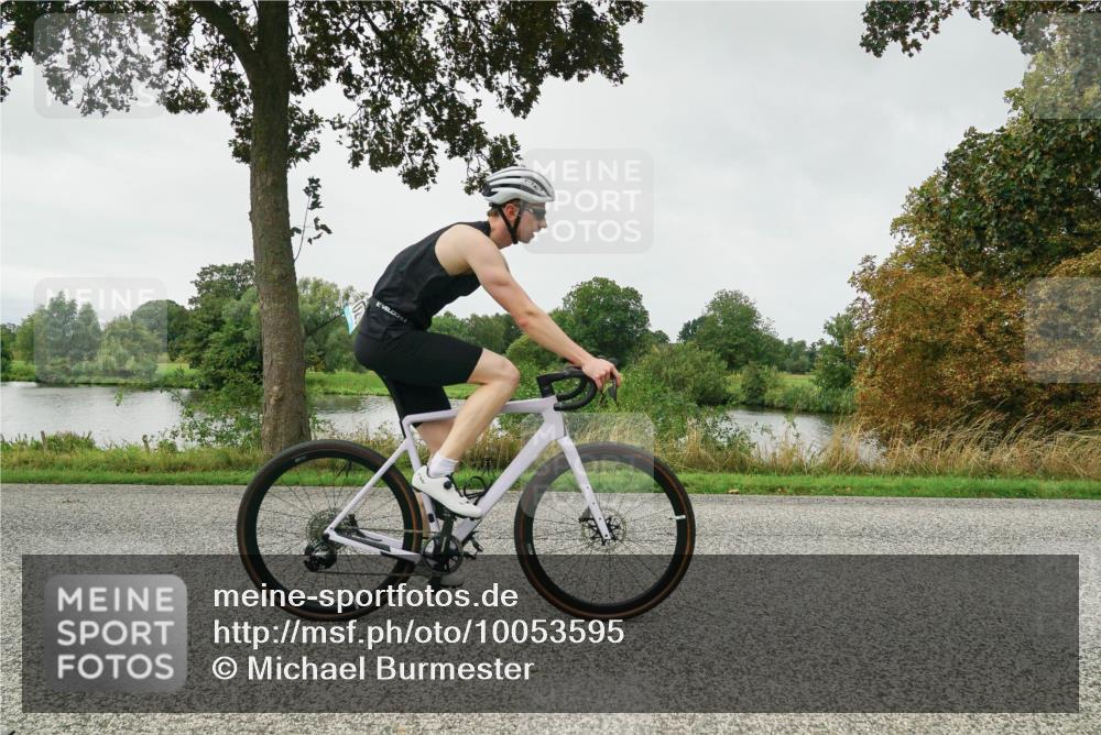 30.08.2026 - Elbe Triathlon Hamburg Michael Burmester http://msf.ph/oto/10053595 30.08.2026 10:33:04 Radfahren 1006, 1029, 1056, 1120 meine-sportfotos.de